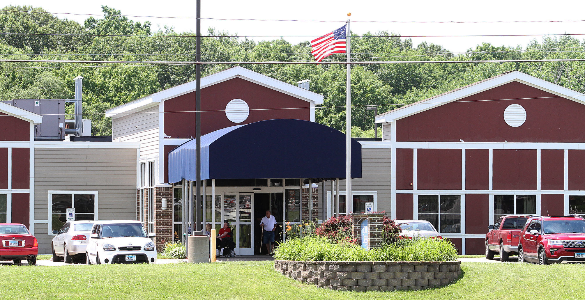 062119-mda-nws-hopecreekpets-005